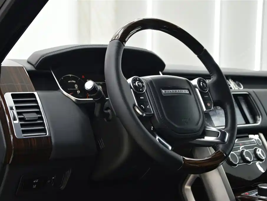Land Rover Range Rover 2014 5.0 SC V8 AB Long Wheelbase