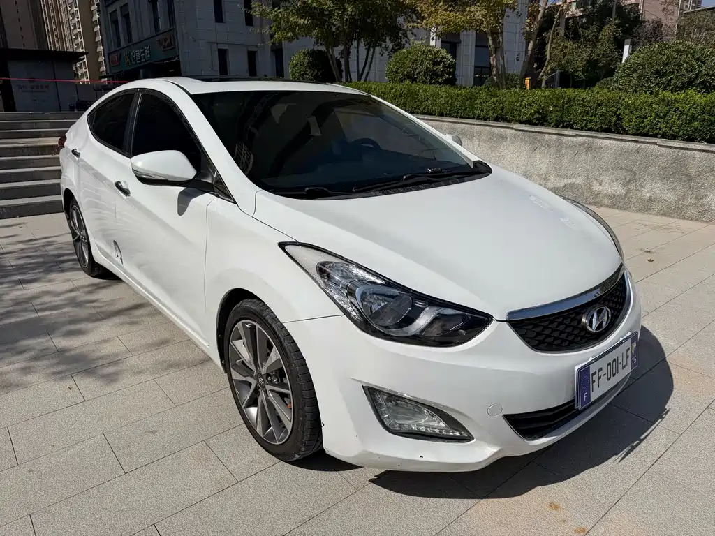 Hyundai Elantra Langdong — миниатюра 3
