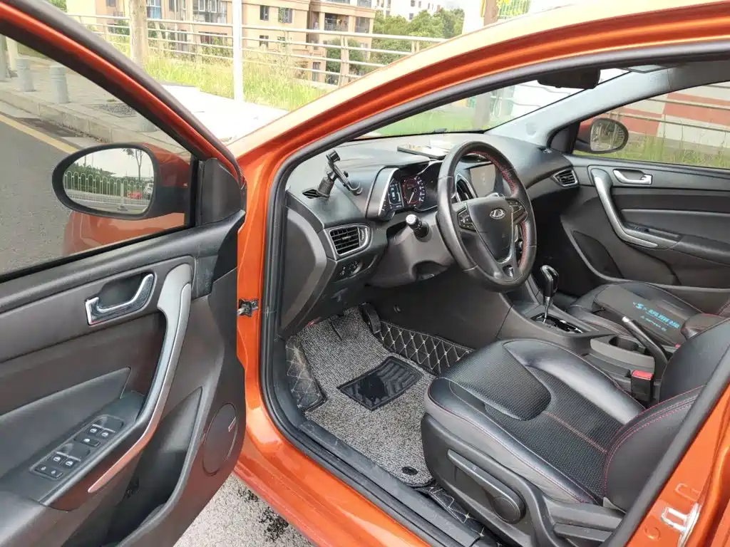 Chery Arrizo 5 — миниатюра 17