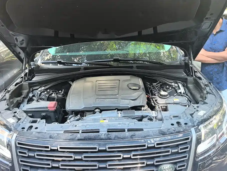 Land Rover Velar — миниатюра 10