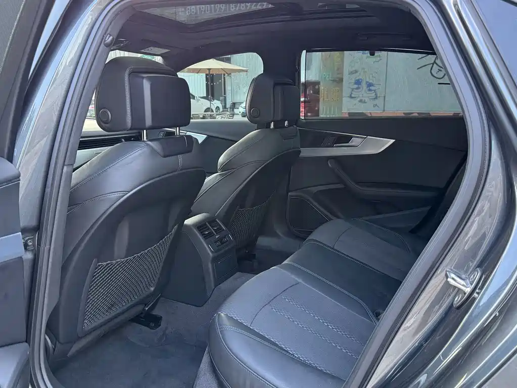 Audi A4L 2019 45 TFSI quattro Sport V
