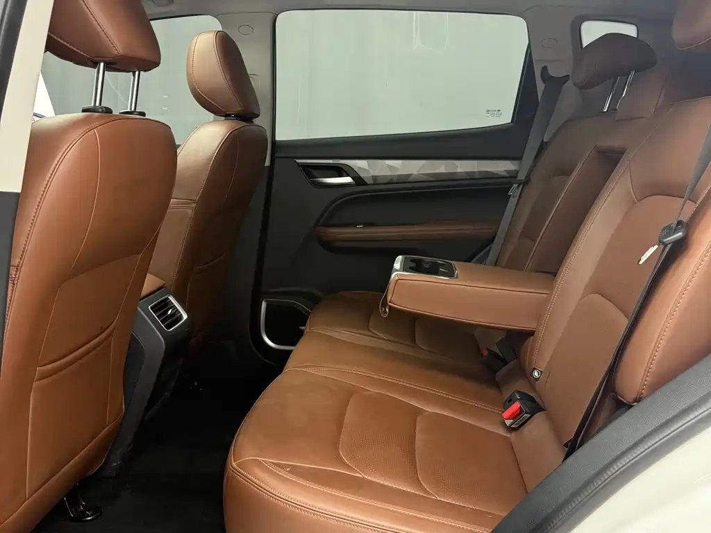 Geely Vision X6 - фото 12