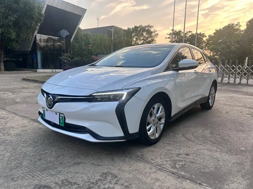 Buick Velite 6