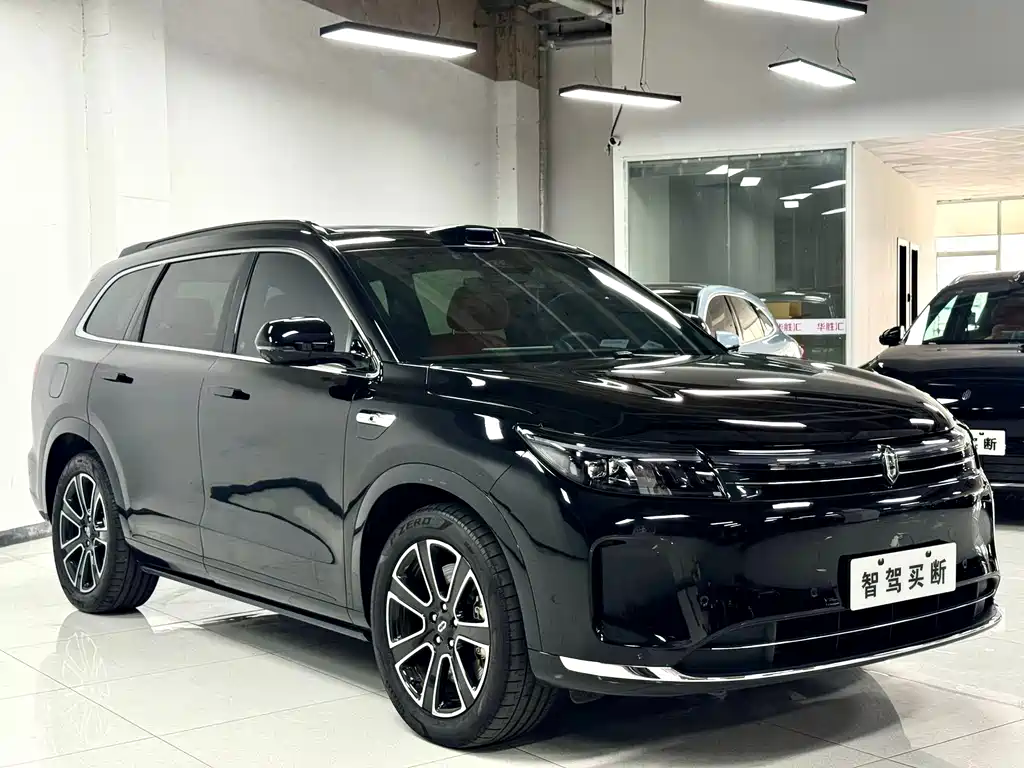 AITO Wenjie AITO M7 — миниатюра 3