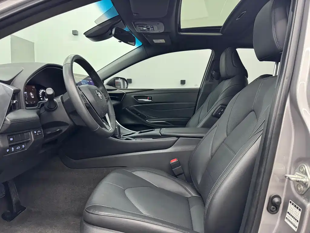 Toyota Avalon — миниатюра 4