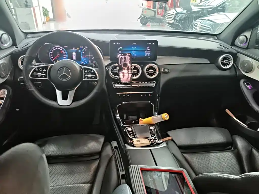 Mercedes-Benz GLC — миниатюра 10