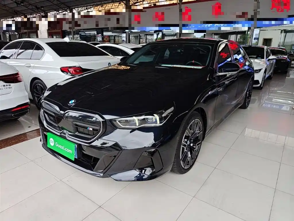 BMW 5 Series 2025