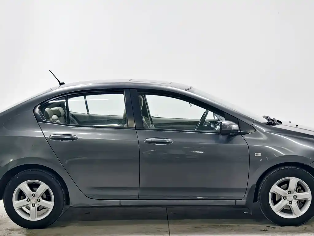 Honda City Classic — миниатюра 8