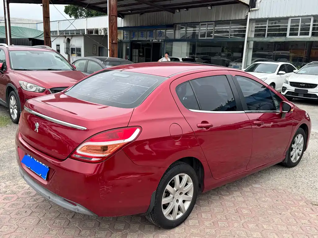 Peugeot 308 — миниатюра 5