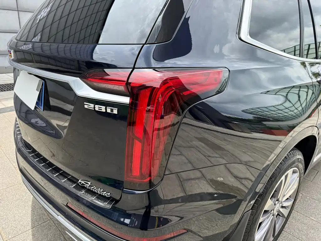 Cadillac XT6 — миниатюра 40