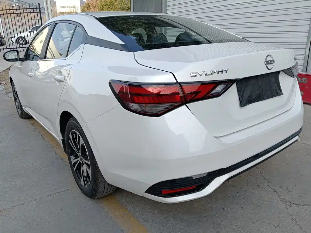 Nissan Sylphy — миниатюра 6