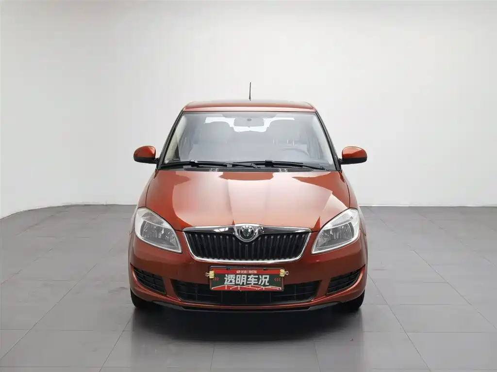 Skoda Fabia 2012 1.4L AT