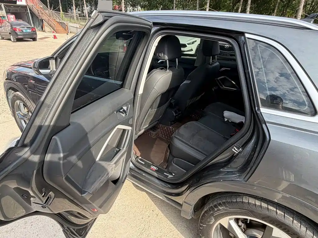 Audi Q3 — миниатюра 13
