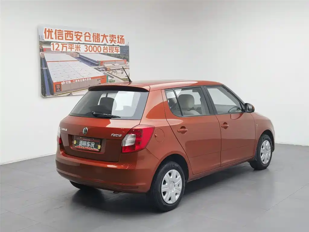 Skoda Fabia 2012 1.4L AT
