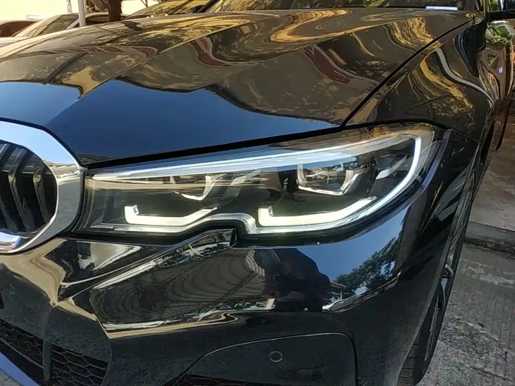 BMW 3 Series — миниатюра 24