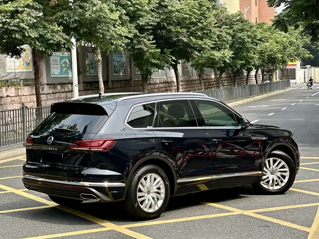 Volkswagen Touareg 2021 2.0TSI