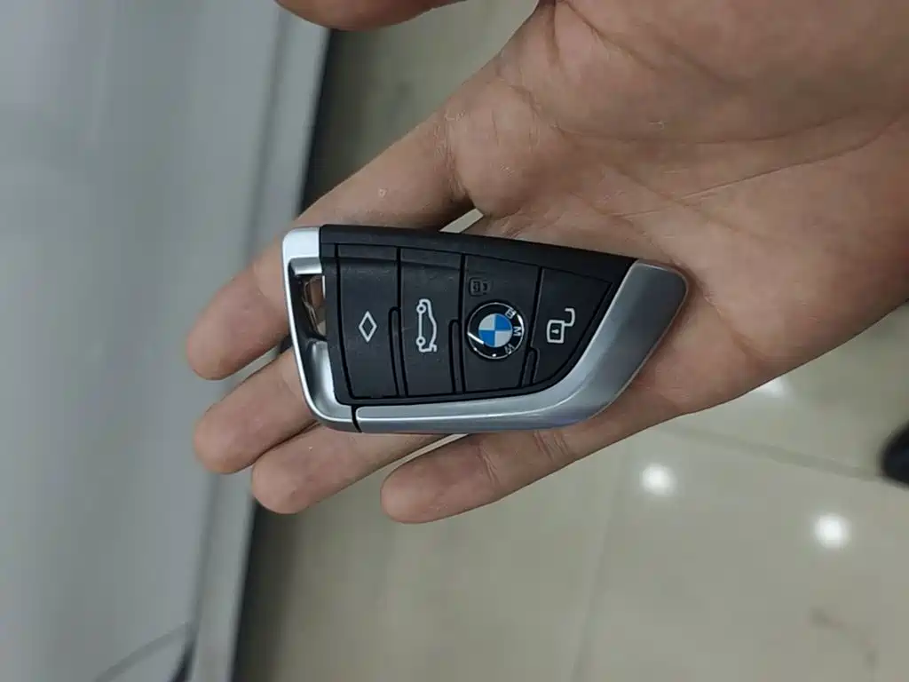 BMW i3 — миниатюра 9