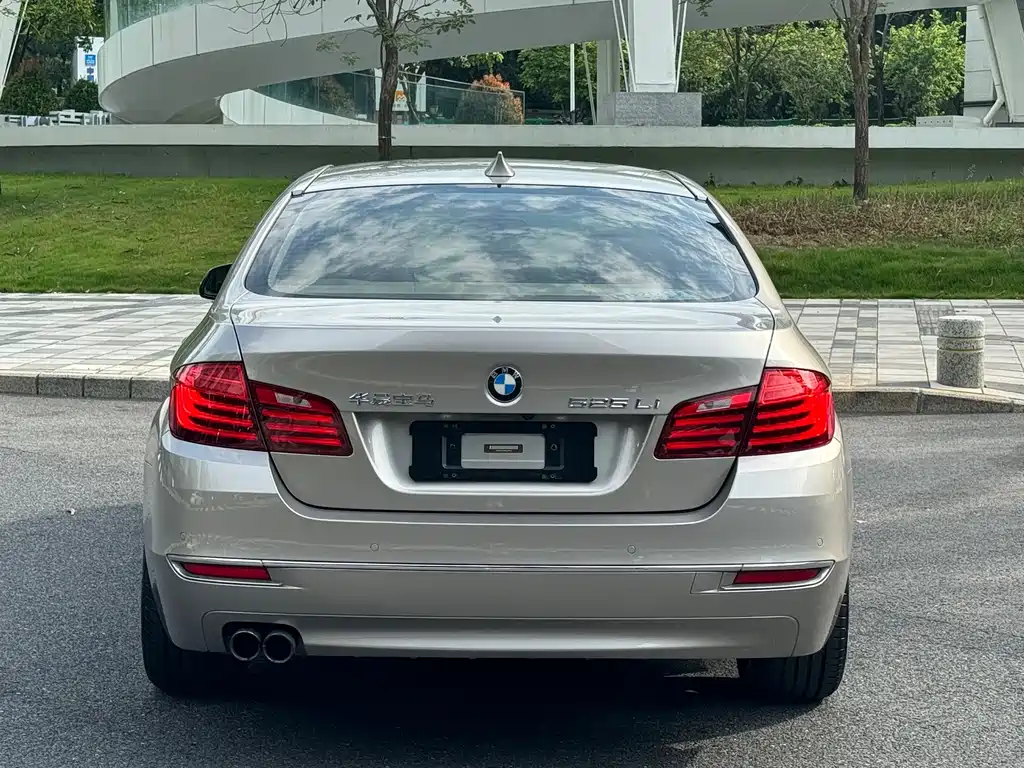 BMW 5 Series 5 2014 525Li Luxury