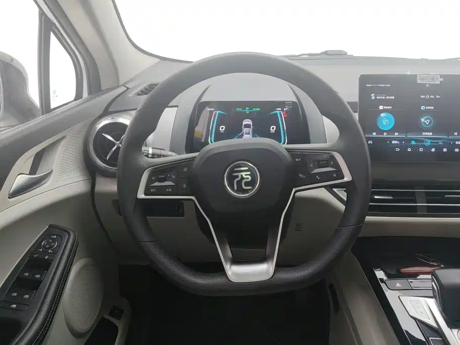 BYD Yuan Pro — миниатюра 15
