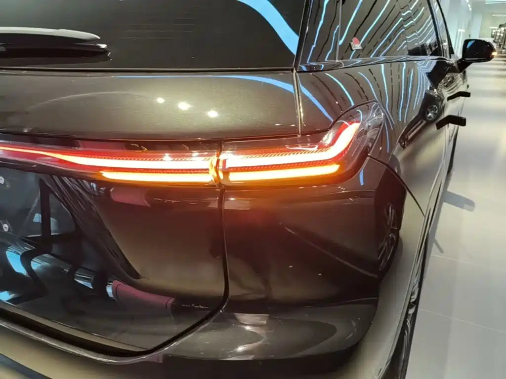 NIO ES7 — миниатюра 24