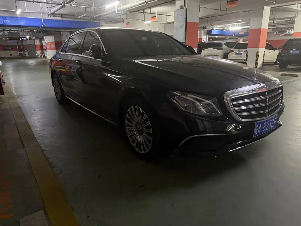 Mercedes-Benz E-Class — миниатюра 3
