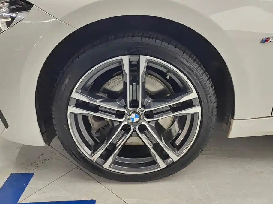 BMW 1 Series — миниатюра 6