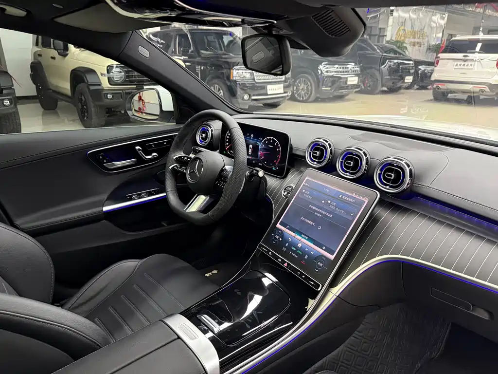 Mercedes-Benz C-Class — миниатюра 20