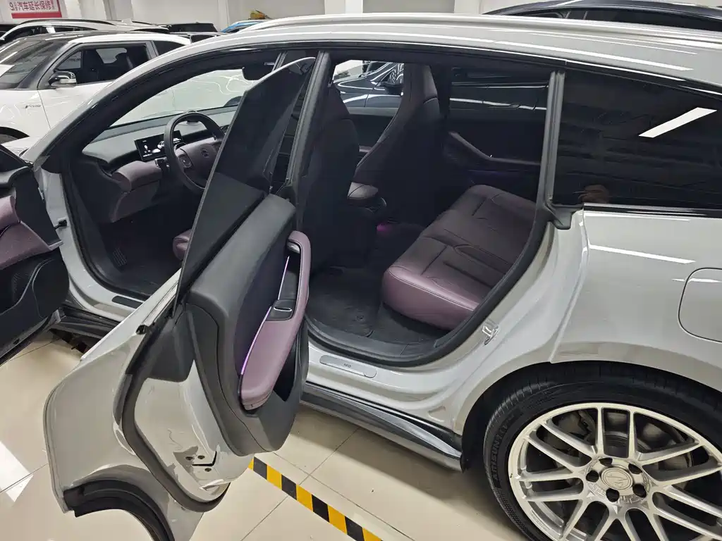 NIO ET5T — миниатюра 12