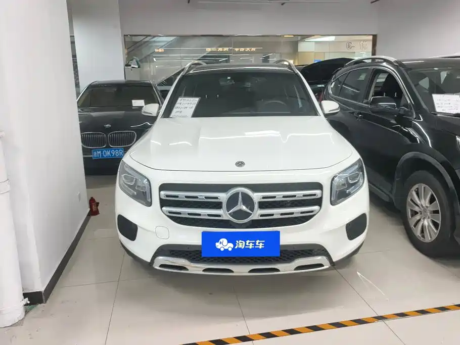Mercedes-Benz GLB — миниатюра 2
