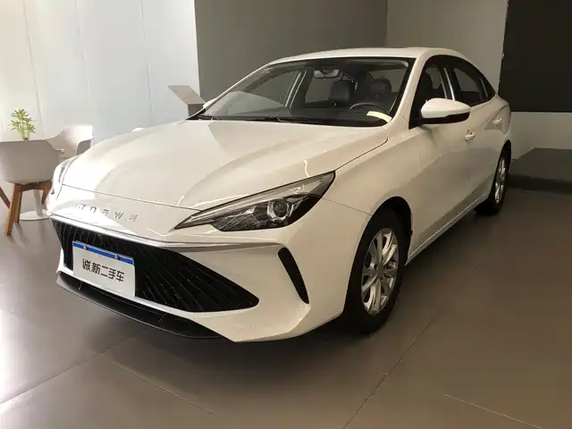 2024 Roewe i5