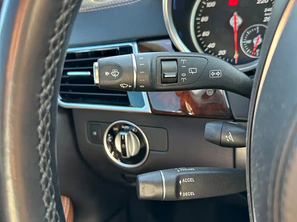 Mercedes-Benz GLS — миниатюра 24