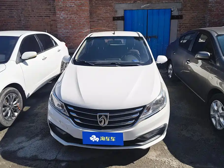 Baojun 310 — миниатюра 2