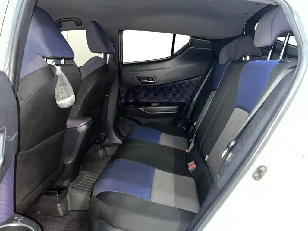 Toyota C-HR — миниатюра 7