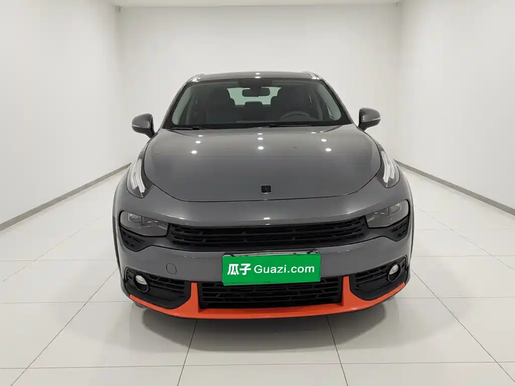 Lynk & Co 02 — миниатюра 2