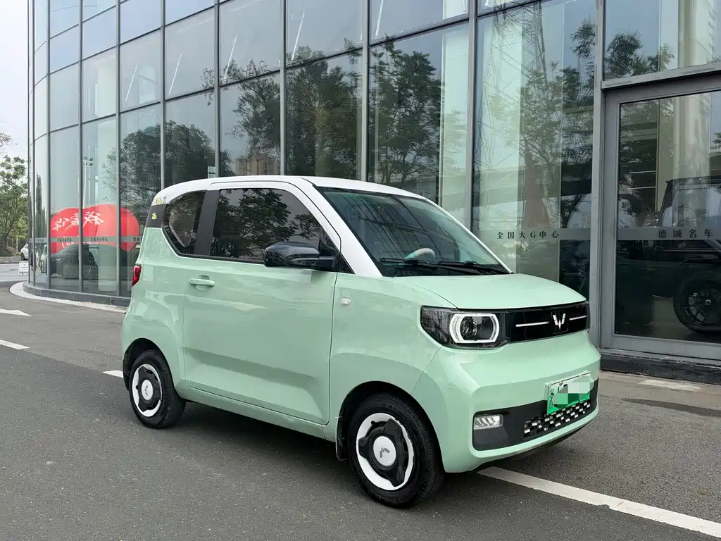 Wuling MINIEV — миниатюра 3