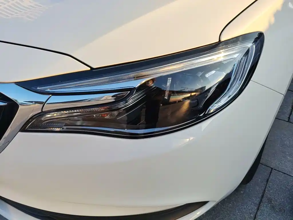 Buick Excelle — миниатюра 24