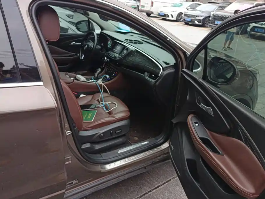Buick Envision Plus — миниатюра 8