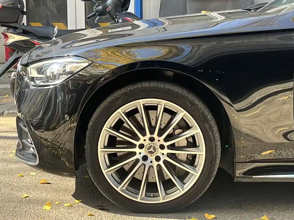 MERCEDES-BENZ S CLASS