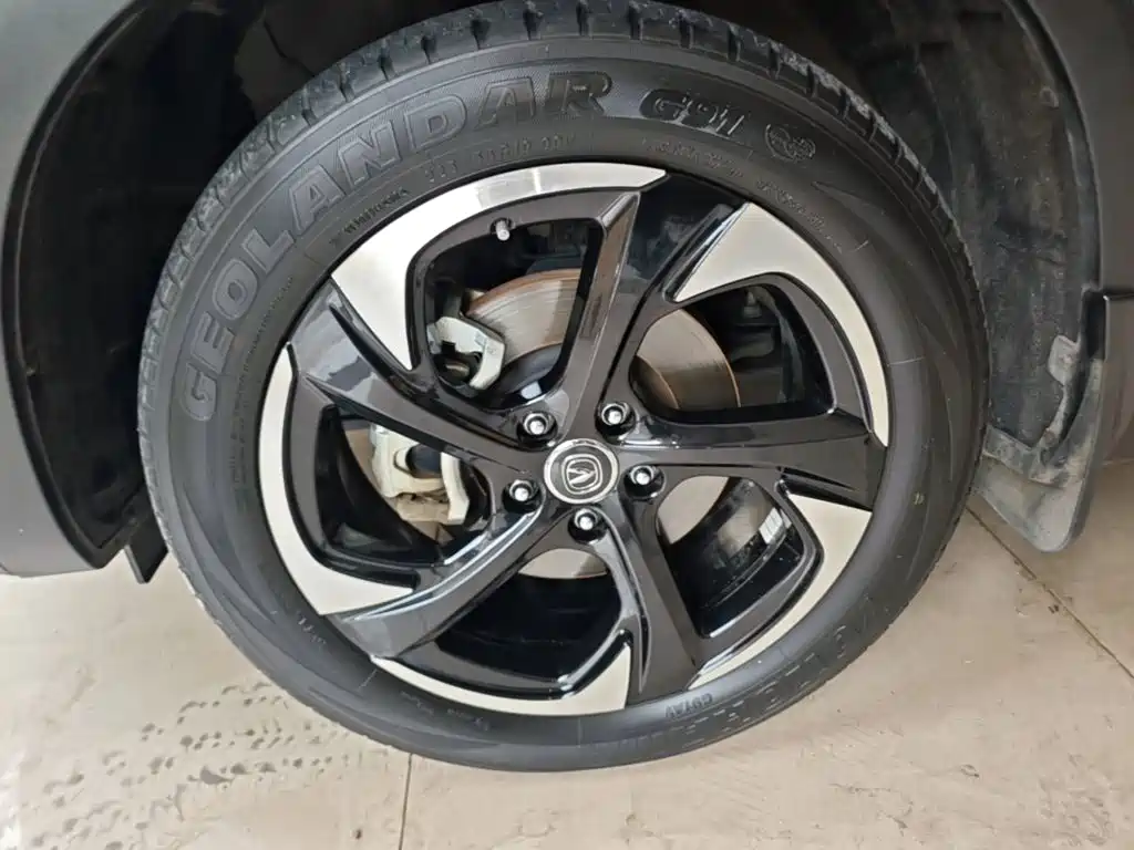 Changan CS85 COUPE — миниатюра 23