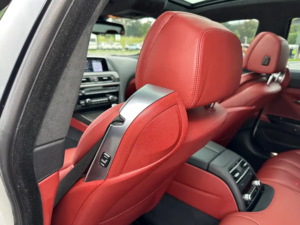 BMW 6 Series — миниатюра 32