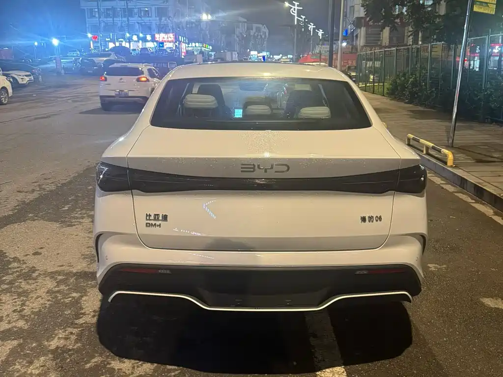 BYD Seal 06 06 2024 DM-i 120KM Flagship