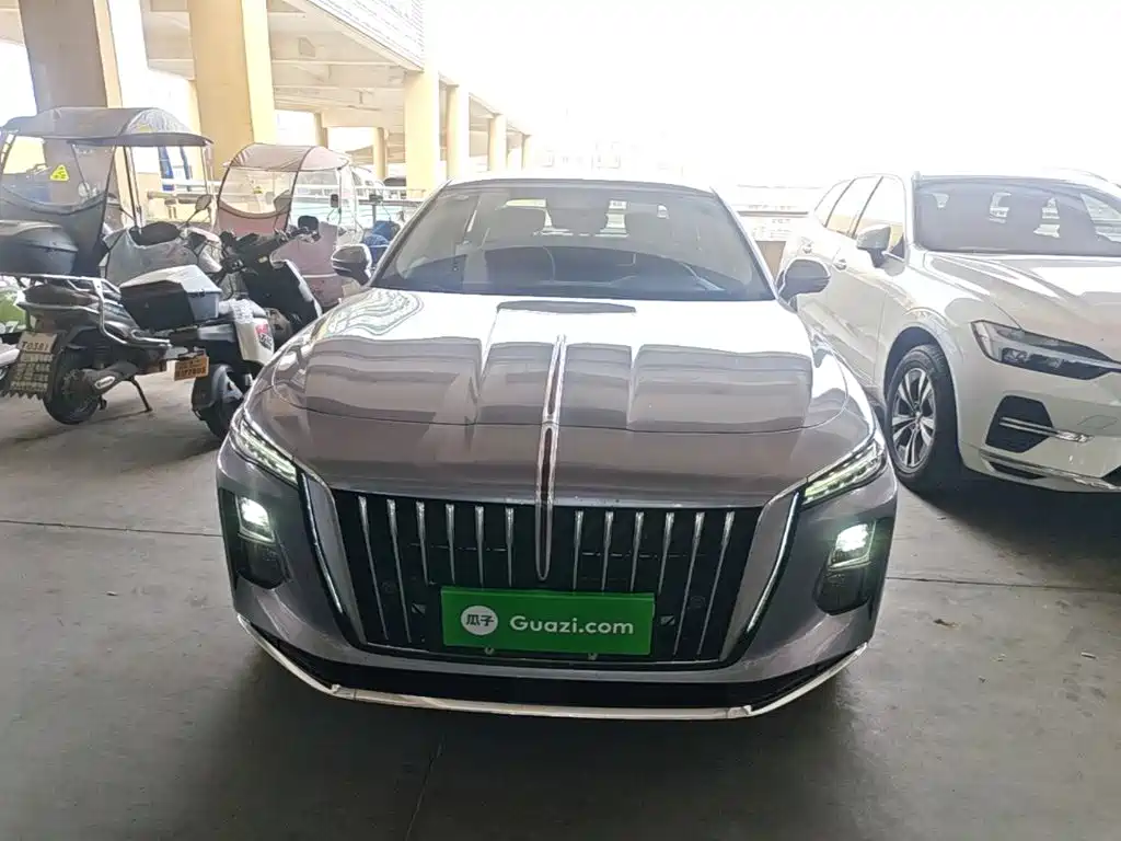 Hongqi Hongqi H5 PHEV — миниатюра 3
