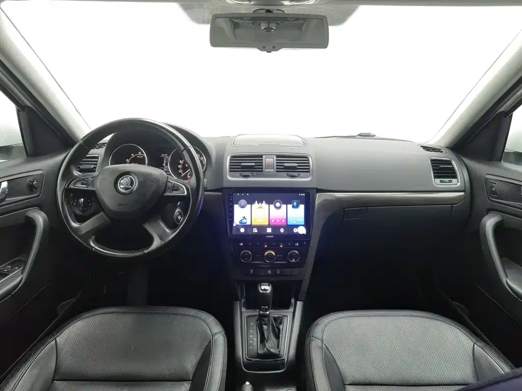 Skoda Yeti — миниатюра 5