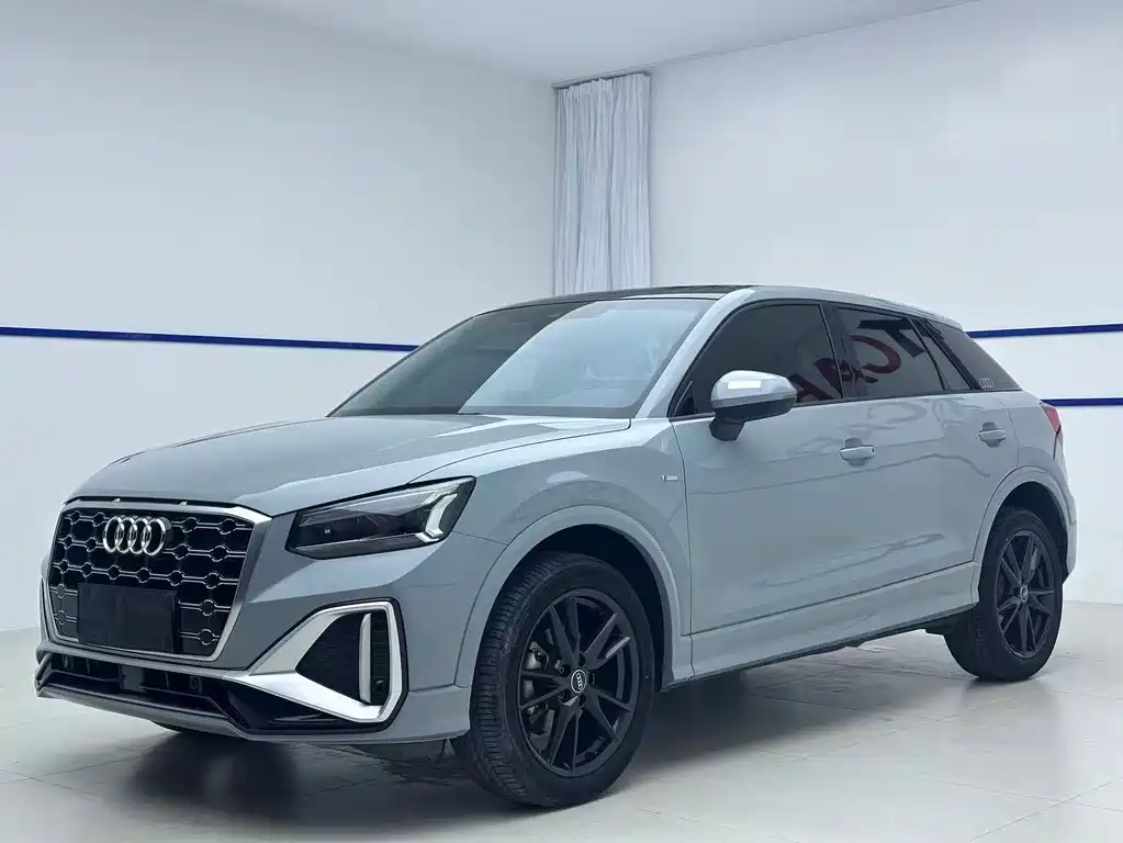 Audi Q2L 2022