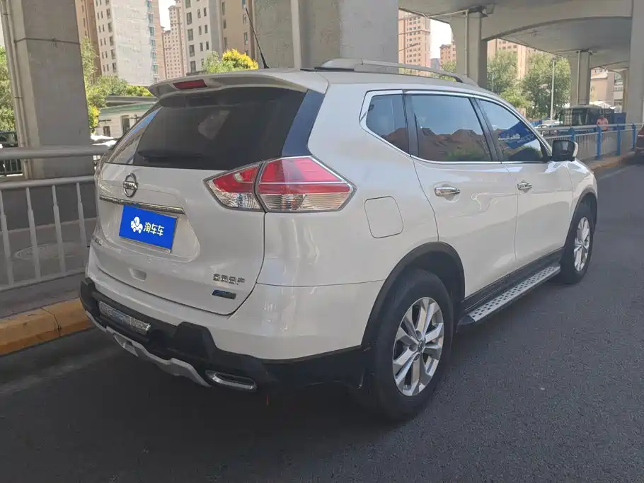 Nissan X-Trail — миниатюра 3