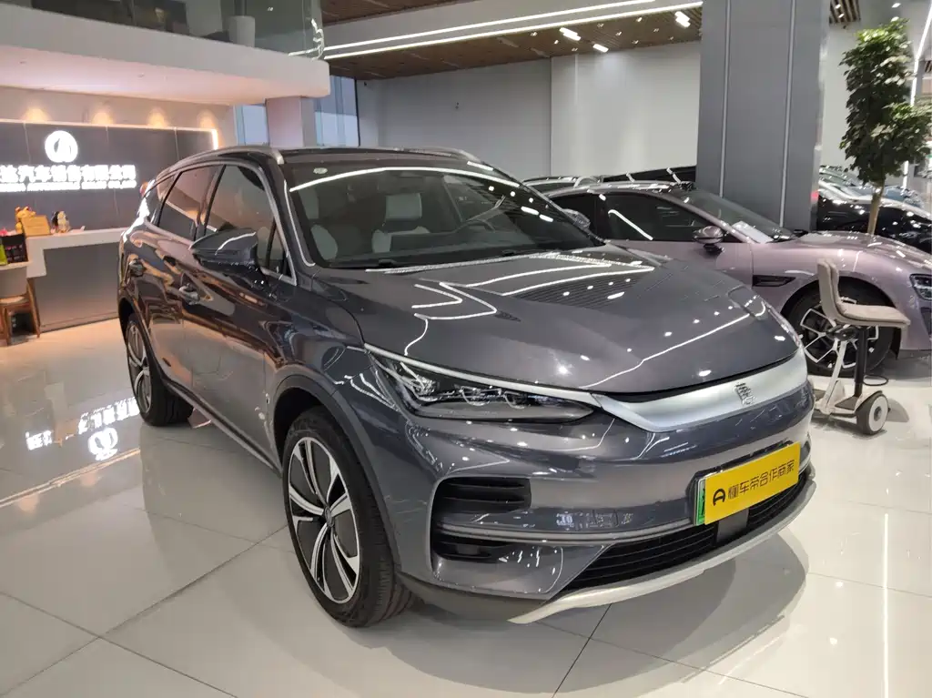 BYD Tang New Energy — миниатюра 3