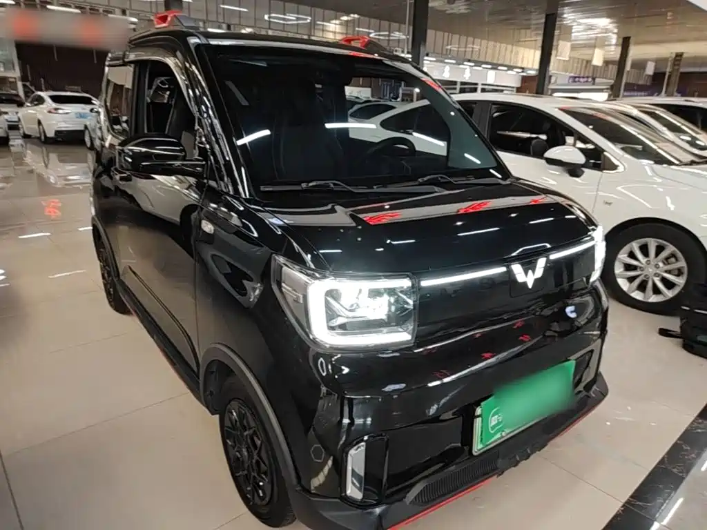 Wuling MINIEV — миниатюра 4