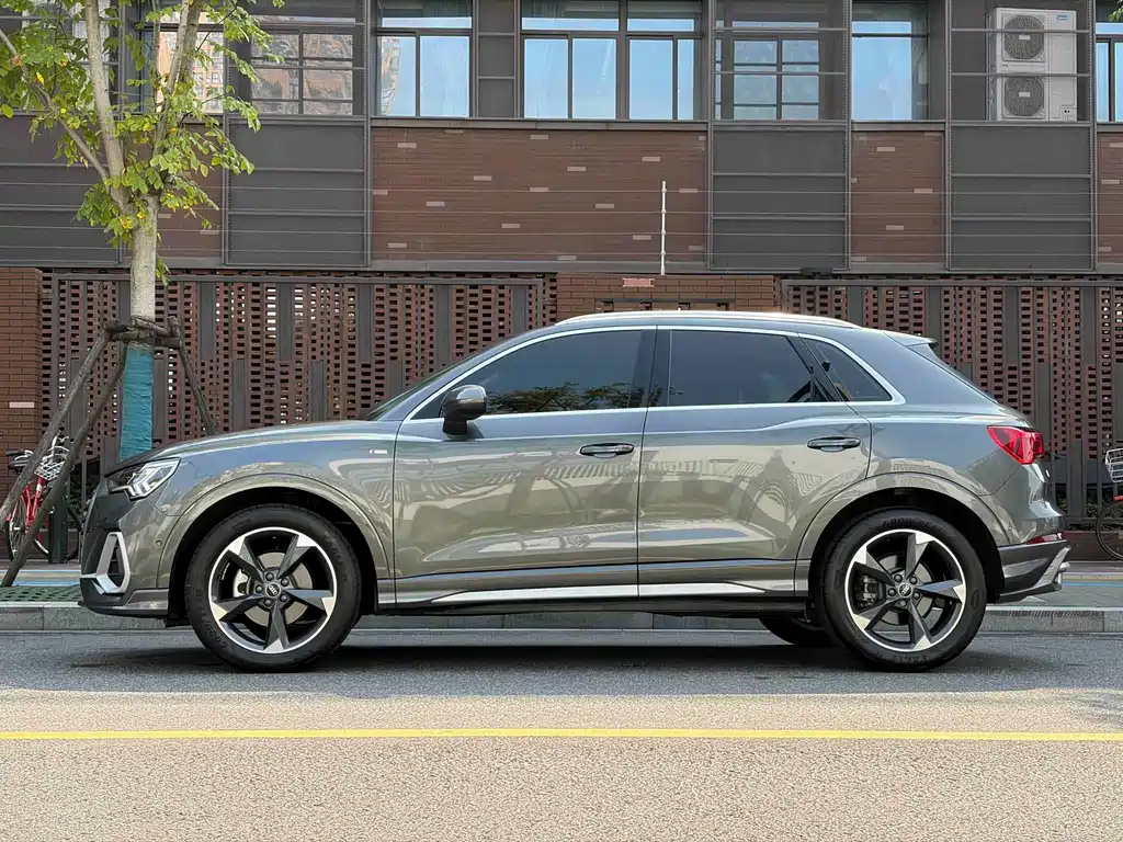 Audi Q3 — миниатюра 5