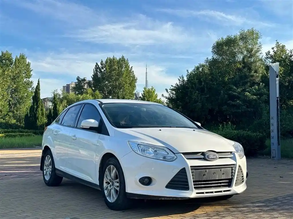 Ford Focus 2012 1.6L AT Comfort