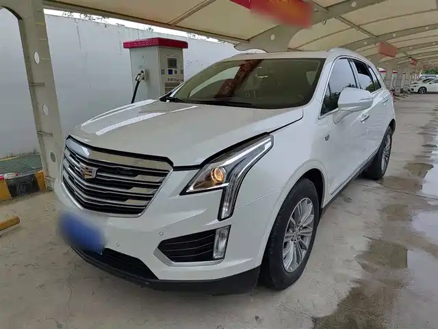 CADILLAC  XT5 2017